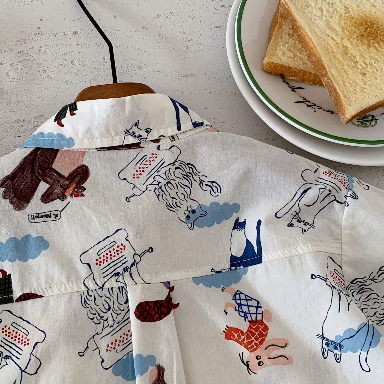 【24/夏】【店舗販売/即日発送】POP総柄シャツ