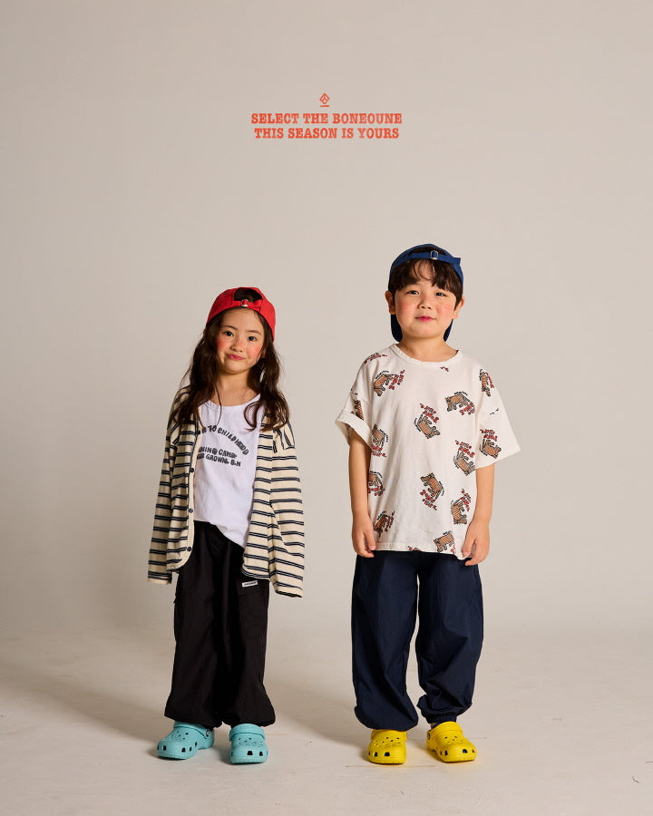 【25/夏】【店舗販売/即日発送】チーターイラスト総柄Tシャツ