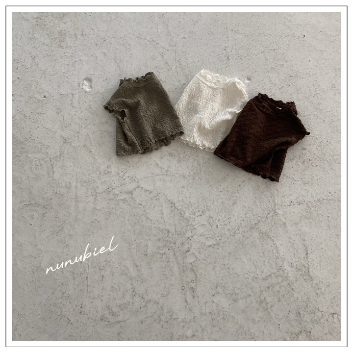 【25/夏】【店舗販売/即日発送】皺ノースリブラウス